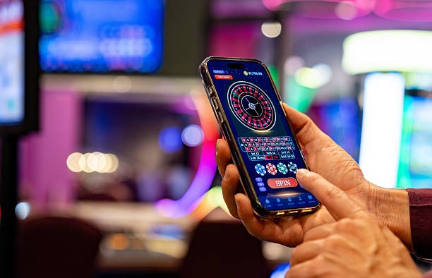 telatoto live-dealer table with real dealer and multi-camera feed