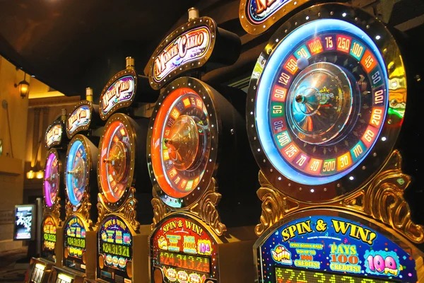 telatoto Colok Jitu game interface showing draw timer and entry form